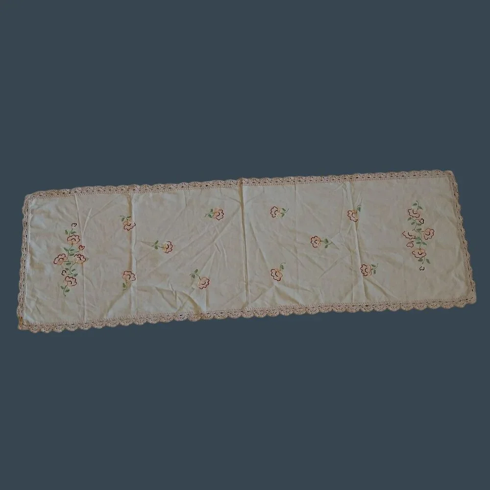 Embroidered Flowers Floral Table Runner Dresser Scarf With Crocheted Edges 57
